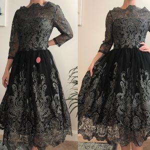 🌟Make an Offer🌟 Chi Chi London Black Midi Dress